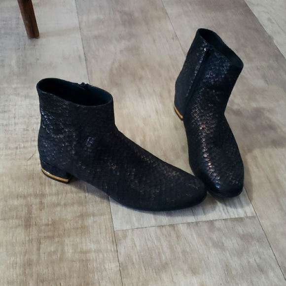 Vaneli bootie - Picture 1 of 3